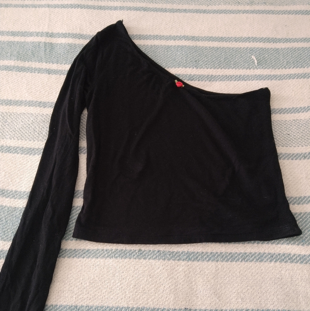 Forever 21 Black One Shoulder Red Rose Top Small
